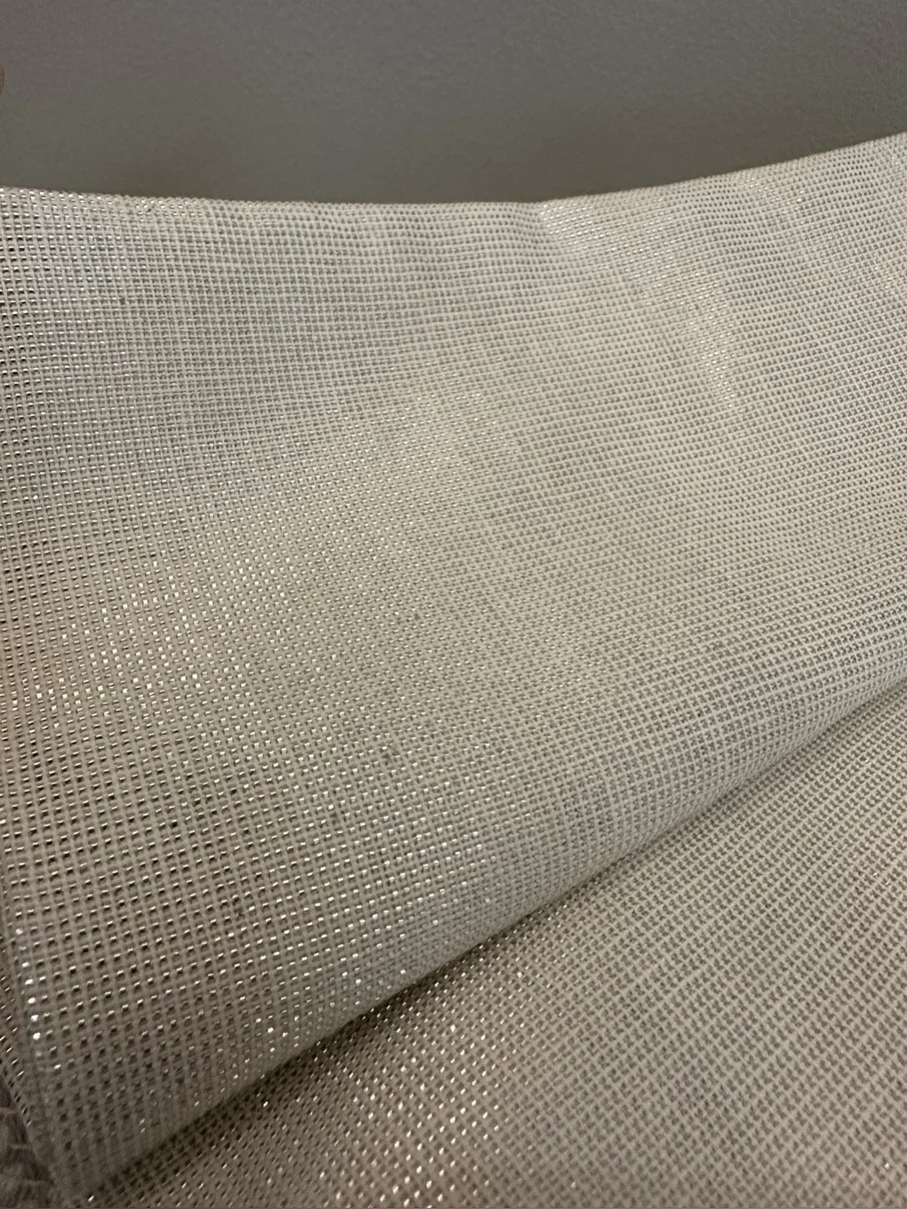 Pier 1 Dinner Napkins Silver Metallic Cloth Set of 4 Discontinued Dining Event